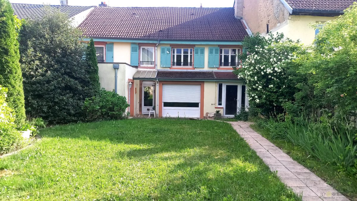 Maison Fraize 10 pièces 218 m2
