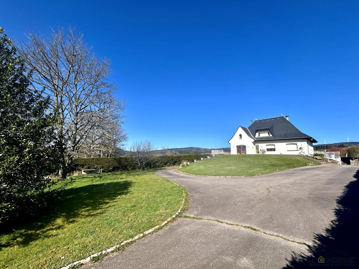 Maison D’architecte Provencheres Et Colroy avec vue