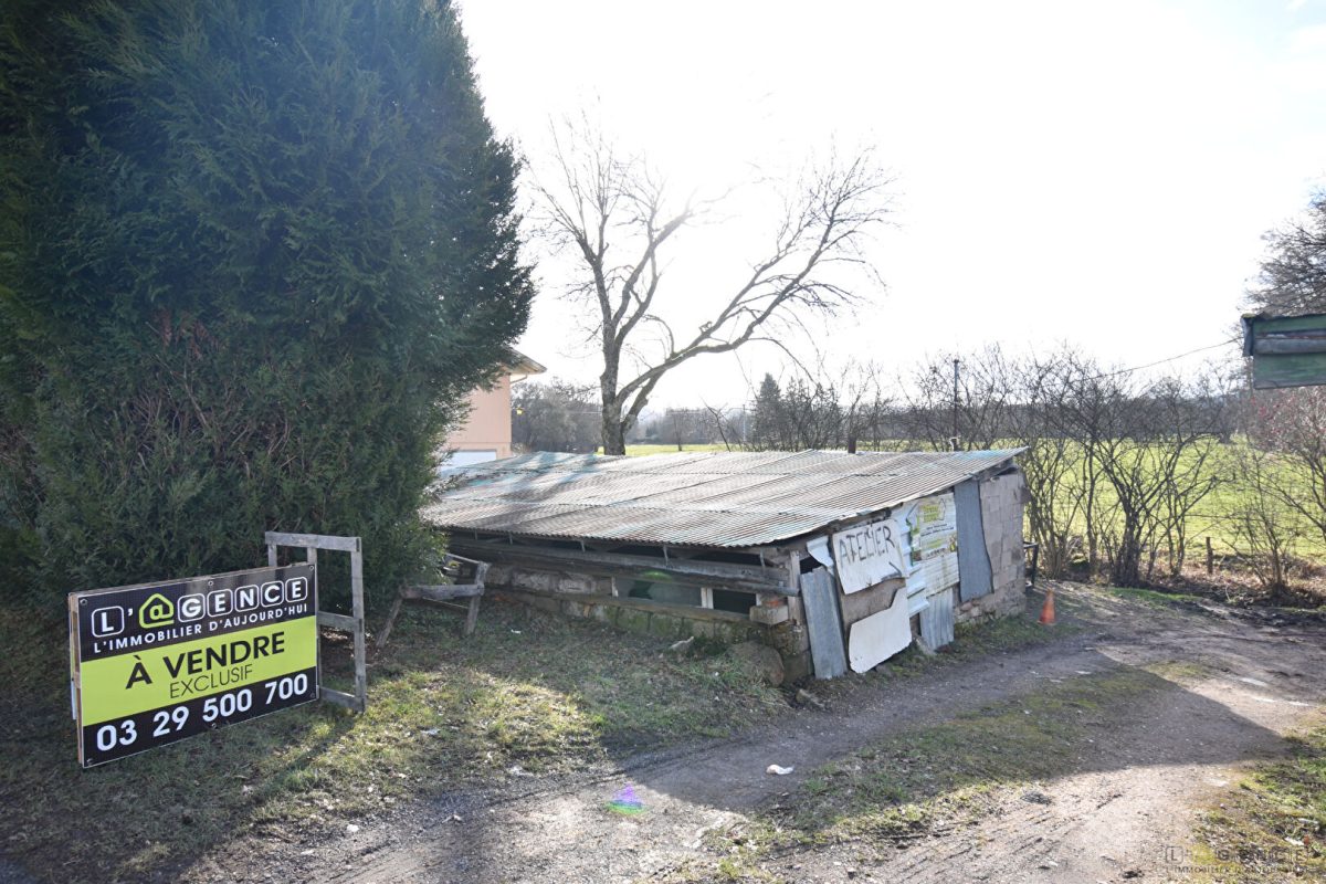 Terrain constructible avec hangar et garage Saulcy Sur Meurthe 496 m2