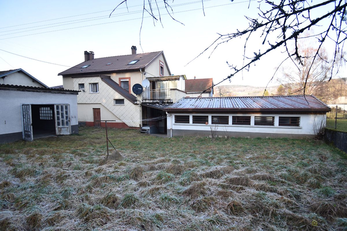 Maison Fraize 10 pièces 260 m2